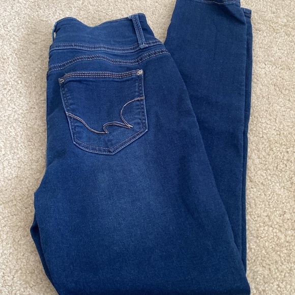 Junior’s jeans - Picture 4 of 4